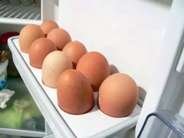 富硒鸡蛋的营养价值和饲养方法(饲养鸡蛋营养价值富硒方法视频)-硒宝网